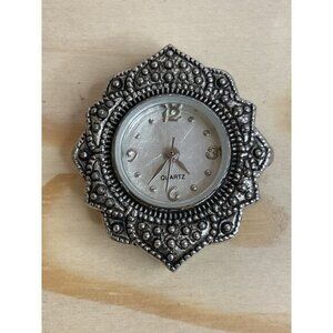 Vintage Womens Quartz Watch Face V-11 Japan Movement PC21A 28-057